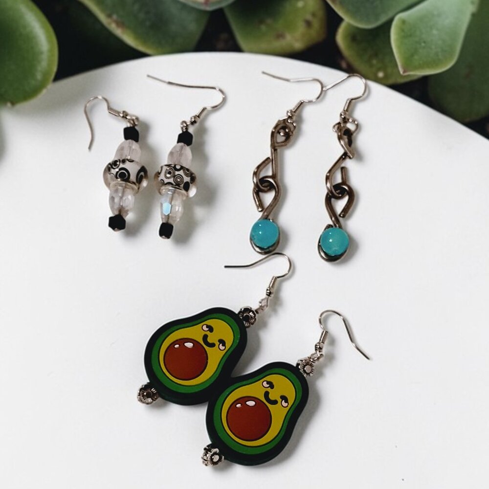(3) PAIRS Handmade Jewelry Avocado Turquoise Infinity Black/White Stack Earrings